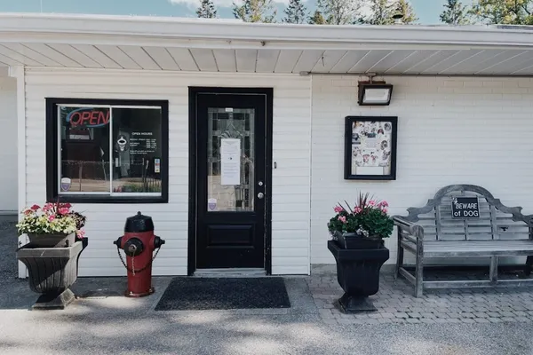 Brooklin Kennel