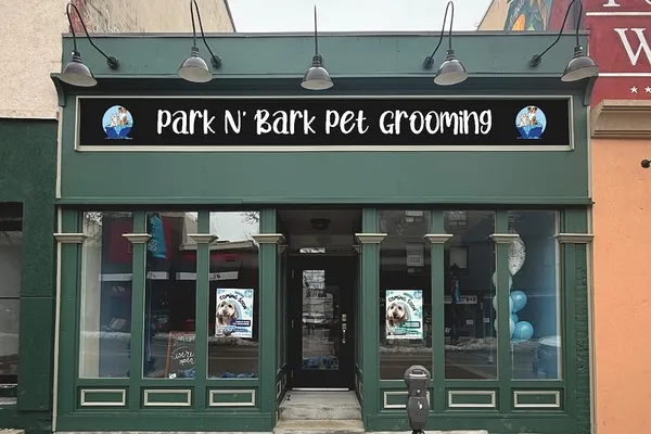 Park N Bark Pet Grooming On The Go. Ltd.