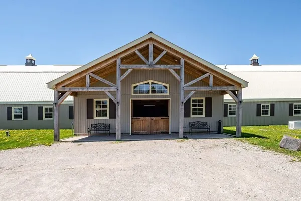 Lynden View Equestrian