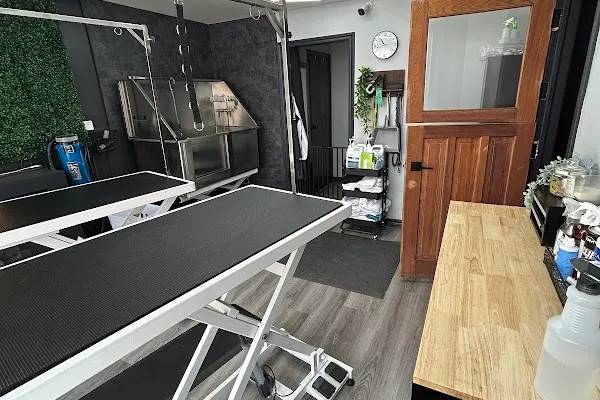 Groom Room
