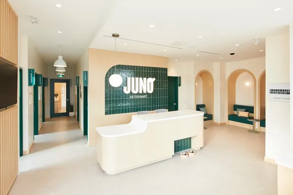 Juno Veterinary Bloor West