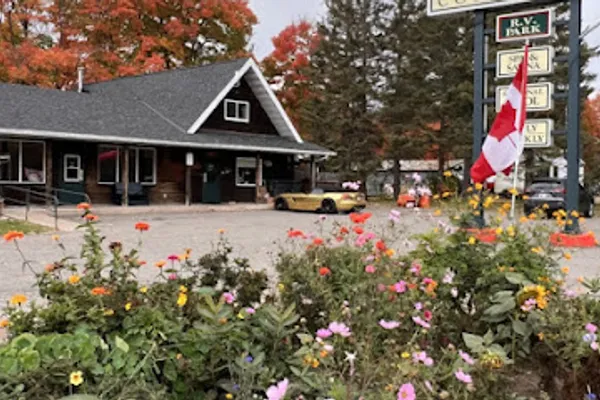 Glenview Cottages and campground