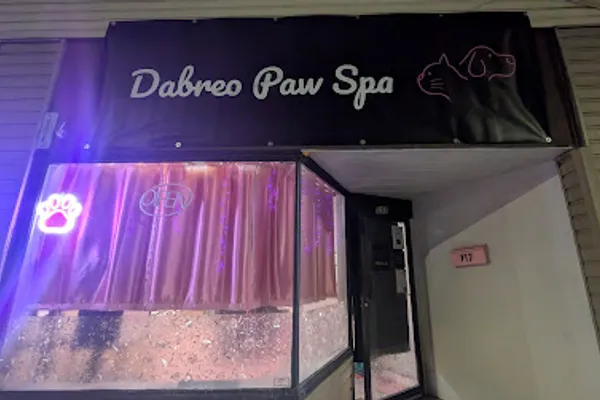 DaBreo Paw Spa