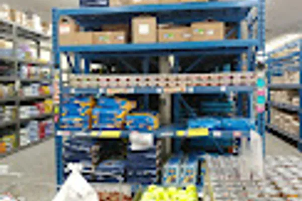 Pet Supply Warehouse